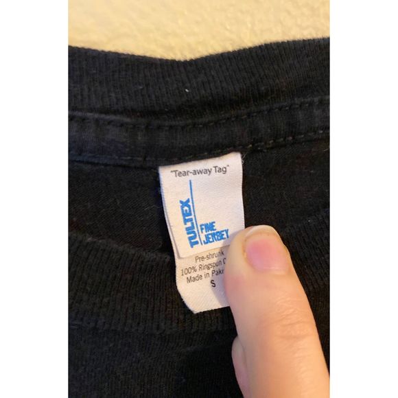 Lady Antebellum tee - Picture 2 of 4